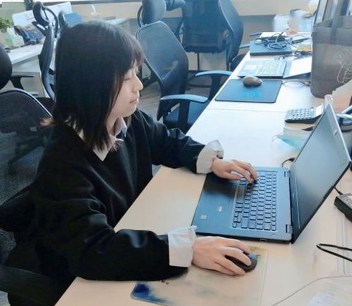 此處安心為人力，職場精英就是你——信息技術咨詢服務
